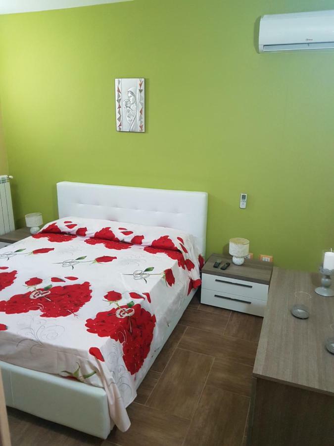 Appartamento Marinella Пицо Екстериор снимка